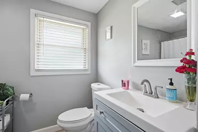 69 Elsie Rd, Brockton, MA 02302 - Photo 13