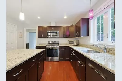 319 Cushing St, Stoughton, MA 02072 - Photo 9