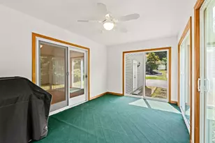 33 Coventry Ln, North Andover, MA 01845 - Photo 11