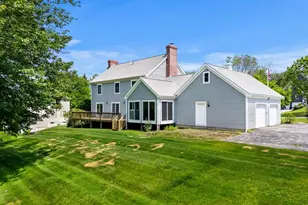 33 Coventry Ln, North Andover, MA 01845 - Photo 39