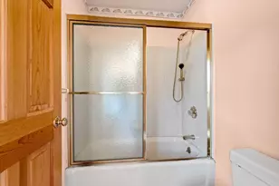 33 Coventry Ln, North Andover, MA 01845 - Photo 37