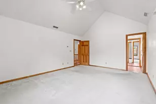 33 Coventry Ln, North Andover, MA 01845 - Photo 25