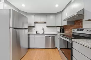 321 Plantation St, Worcester, MA 01604 - Photo 17