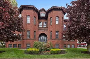 321 Plantation St, Worcester, MA 01604 - Photo 39