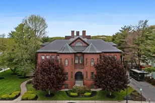 321 Plantation St, Worcester, MA 01604 - Photo 41
