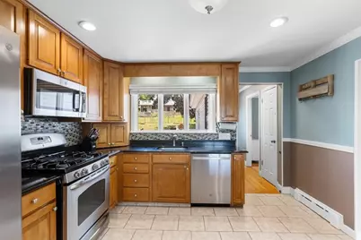 253 Suffolk Ave, Revere, MA 02151 - Photo 3