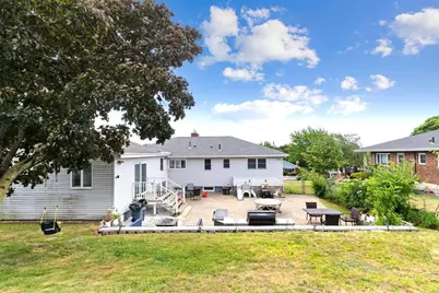253 Suffolk Ave, Revere, MA 02151 - Photo 25