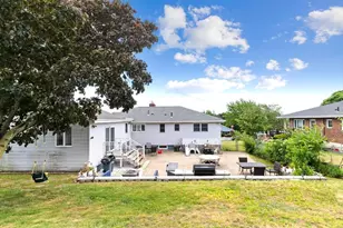 253 Suffolk Ave, Revere, MA 02151 - Photo 25