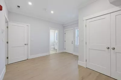 29 Cherry #3, Waltham, MA 02453 - Photo 5