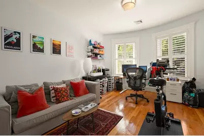 8 Colbourne Cres #3, Brookline, MA 02445 - Photo 33