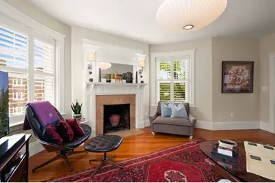 8 Colbourne Cres #3, Brookline, MA 02445 - Photo 13