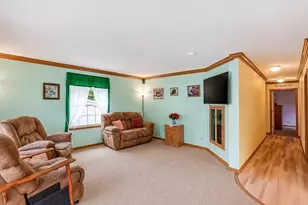 52 Peggi Ln, Winchendon, MA 01475 - Photo 13