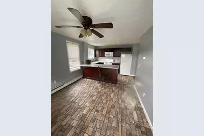 953 Globe St, Fall River, MA 02724 - Photo 9
