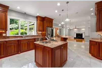 253 Cranbrook Dr, Holden, MA 01520 - Photo 19