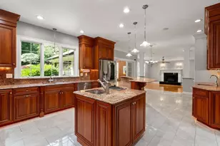 253 Cranbrook Dr, Holden, MA 01520 - Photo 19