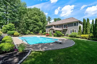 253 Cranbrook Dr, Holden, MA 01520 - Photo 5