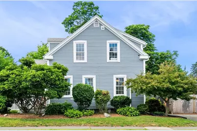 50 Hale St #50, Beverly, MA 01915 - Photo 1
