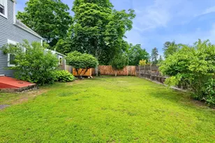50 Hale St, Beverly, MA 01915 - Photo 27