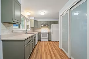 24 Speen St, Natick, MA 01760 - Photo 9