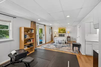 136 Weld St, Boston, MA 02132 - Photo 19