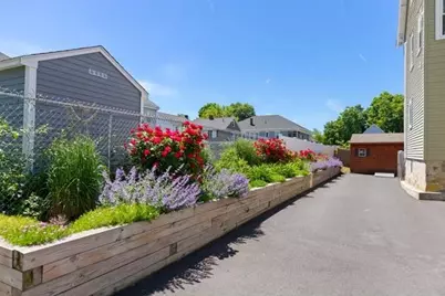 32 Sanford Street, Melrose, MA 02176 - Photo 29