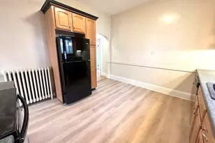 11 Jenison St, Newton, MA 02460 - Photo 15