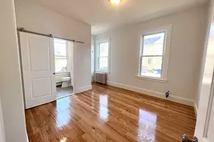 11 Jenison St, Newton, MA 02460 - Photo 17