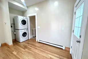 11 Jenison St, Newton, MA 02460 - Photo 13