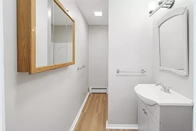 10 Ellsworth, Worcester, MA 01610 - Photo 17