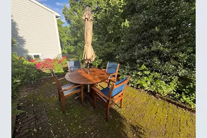 12 Hannah Dr, Warwick, RI 02888 - Photo 7