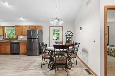 35 Rosewood Ln #35, Southwick, MA 01077 - Photo 11