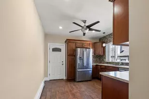 10 Orange St, Chelsea, MA 02150 - Photo 11