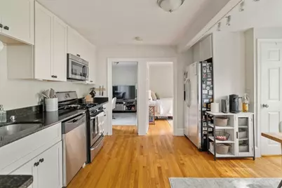 229 Hurley St #1, Cambridge, MA 02141 - Photo 5