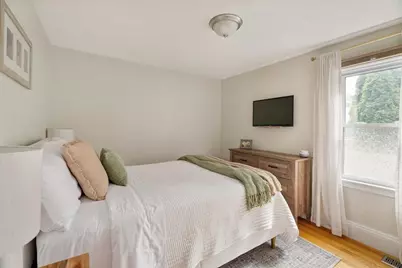 229 Hurley St #1, Cambridge, MA 02141 - Photo 9