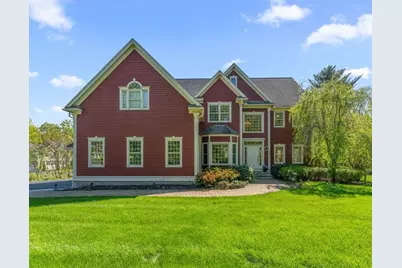 231 Gulf St, Shrewsbury, MA 01545 - Photo 1