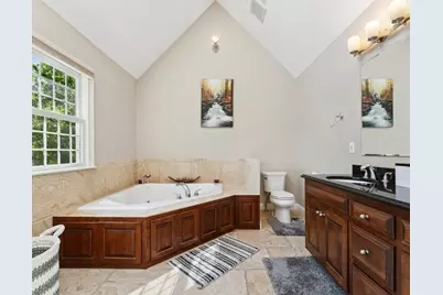 231 Gulf St, Shrewsbury, MA 01545 - Photo 17