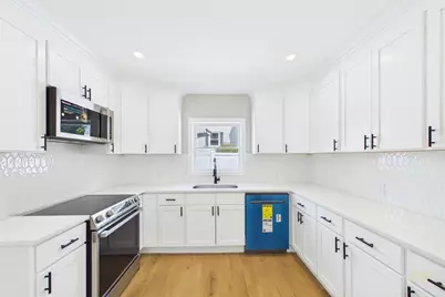 191 Bay St, Taunton, MA 02780 - Photo 17