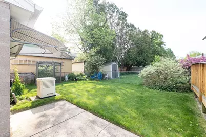 57 Bither St, Springfield, MA 01118 - Photo 35