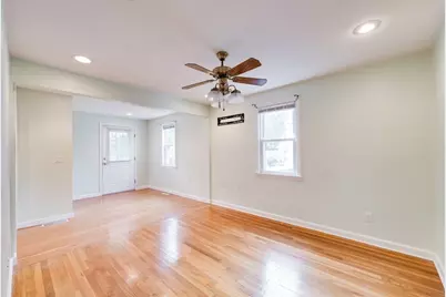 57 Bither St, Springfield, MA 01118 - Photo 9