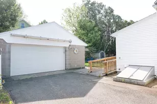 57 Bither St, Springfield, MA 01118 - Photo 33