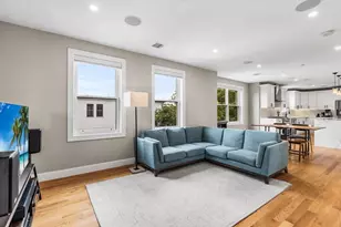 170 Bradford St, Everett, MA 02149 - Photo 9