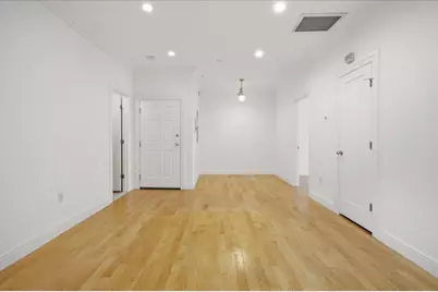 7 Stillman Pl #5, Boston, MA 02113 - Photo 9