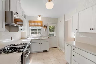 18 Bates St #E, Devens, MA 01434 - Photo 5