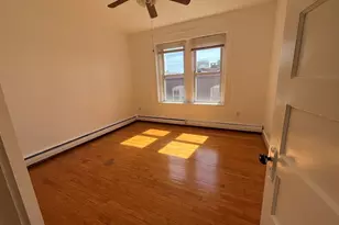 29 Irving St, Worcester, MA 01609 - Photo 11