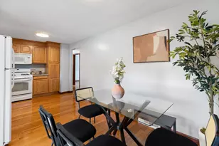 22 Susan Ave, Burlington, MA 01803 - Photo 13