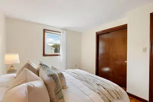 22 Susan Ave, Burlington, MA 01803 - Photo 17