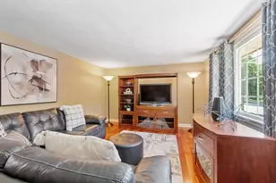 9 Brookbridge Rd, Peabody, MA 01960 - Photo 5