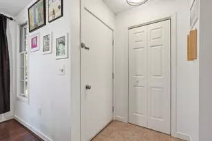 71 Amity Pl, Amherst, MA 01002 - Photo 5