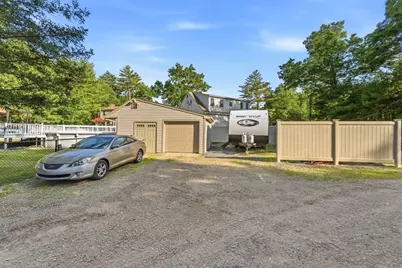 536 Plymouth St, Middleborough, MA 02346 - Photo 39