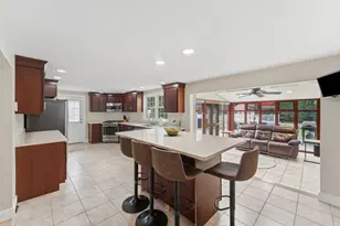 536 Plymouth St, Middleborough, MA 02346 - Photo 13